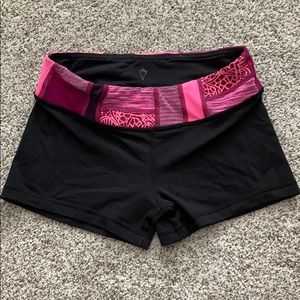 Lululemon Athletica - ivivva- rhythmic shorts reversible
